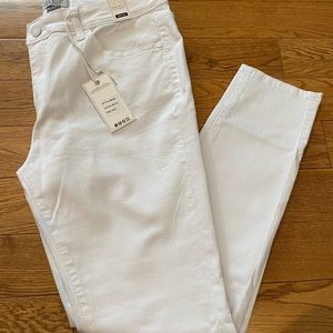 Judy Blue white denim